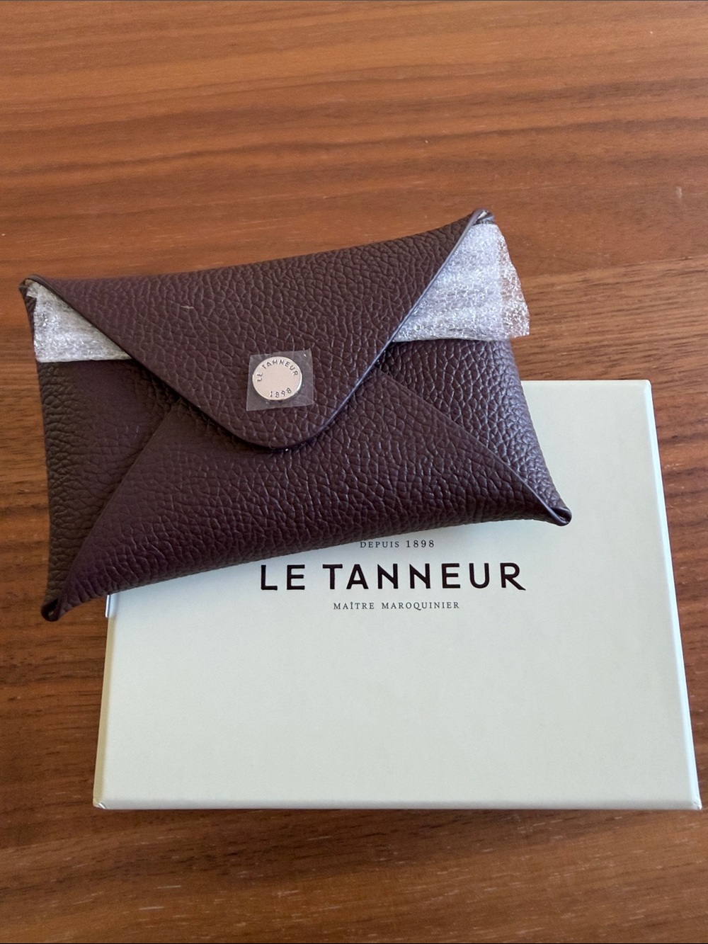 Le Tanneur Brown Pebbled Leather Envelope Pouch in Grained Leather